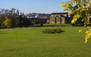 Salidas con escuela infantil a San Julian de los Prados en Oviedo - Jardin de los Sueños